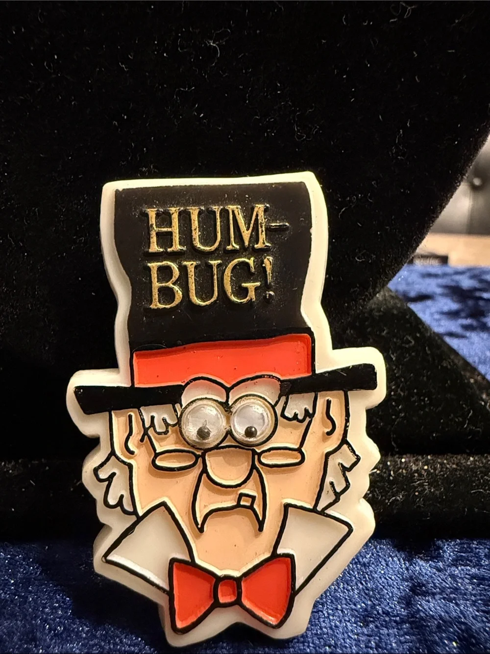 Vintage American greetings Scrooge humbug, googly eye brooch